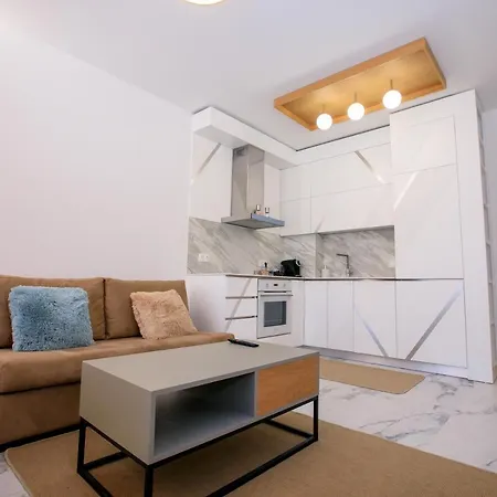 лукс радост 2 Σαντάνσκι